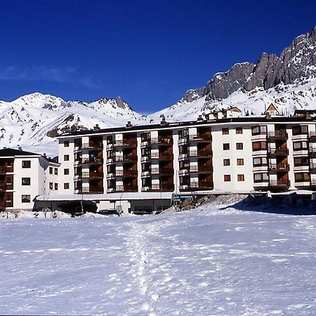 Hotel Nievesol Formigal Exterior photo