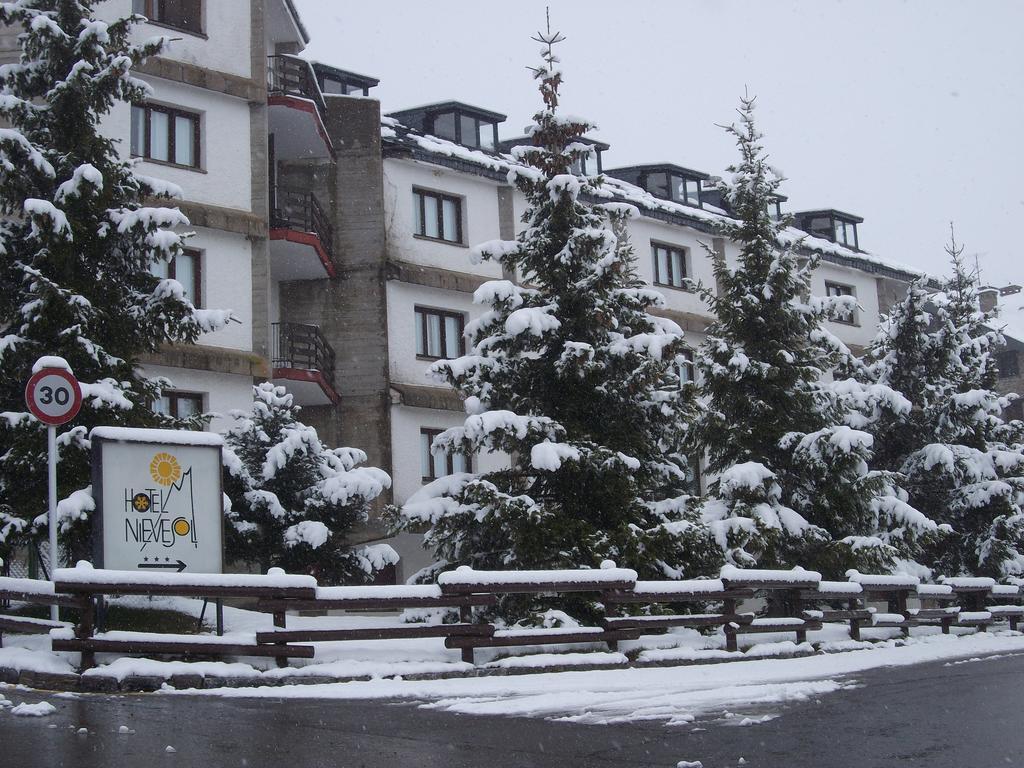 Hotel Nievesol Formigal Exterior photo